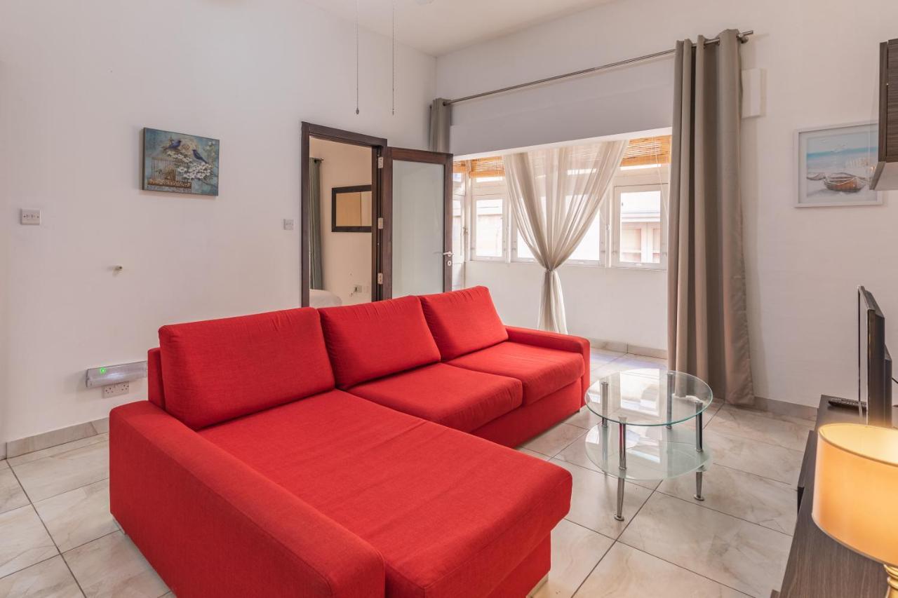 Bormla - Comfortable Two Bedroom Apartment Cospicua 외부 사진
